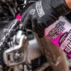 Muc-Off Nano Tech Motorreiniger 25L 2 Muc-Off Nano Tech Motorreiniger 25L -Optimaal Motoruitrusting Winkel muc off motorcycle cleaner 1 1